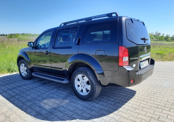 Nissan Pathfinder cena 33500 przebieg: 343000, rok produkcji 2006 z Warszawa małe 22